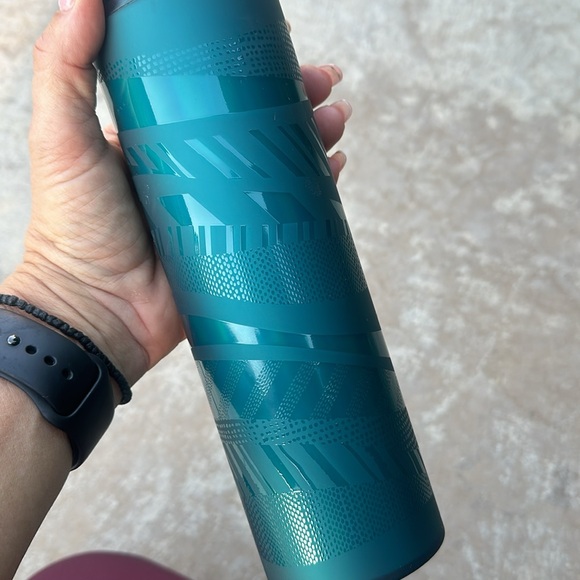 16oz Starbucks cup. Lid slides open/shut. Brand new. Never used. - Picture 8 of 9